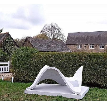 Le Parfum Des Fleurs Bed & Breakfast Plussulien Luaran gambar